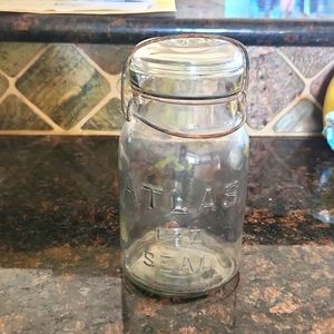 Retro medium glass jar